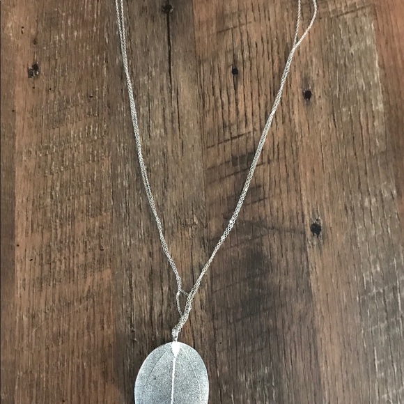 Assorted Necklaces - Picture 8 of 8